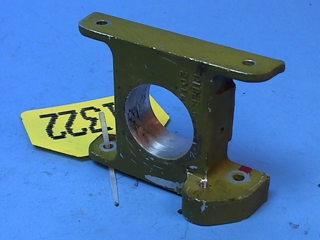 62421-00 Piper - FITTING - Flap torque tube assembly left
